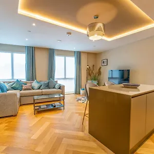 Entire 2 Bed - Free Parking - No. 35 - The Cosy Collection Ltd York