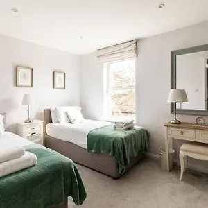 Premium House W Parking - Walk Everywhere Bath